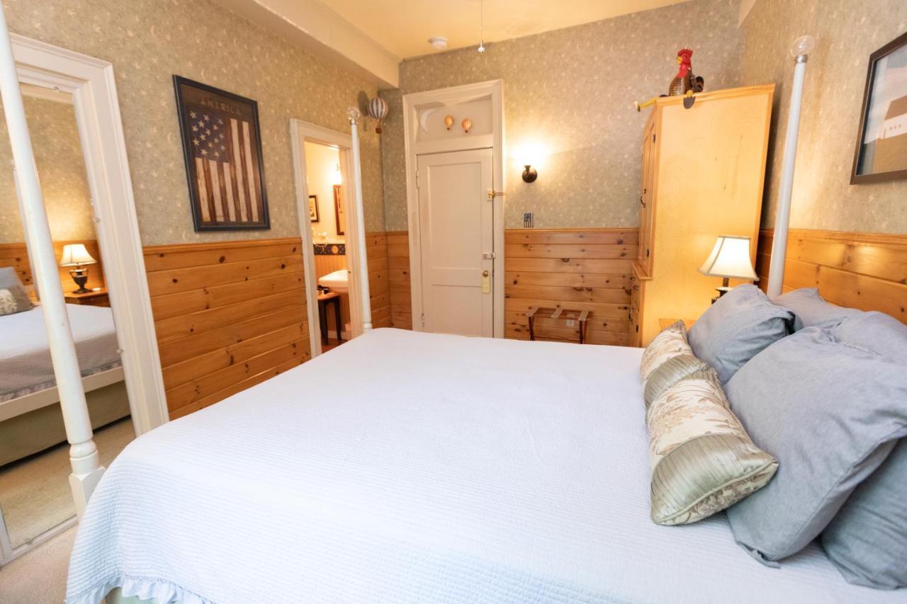 Waybury Inn East Middlebury Extérieur photo