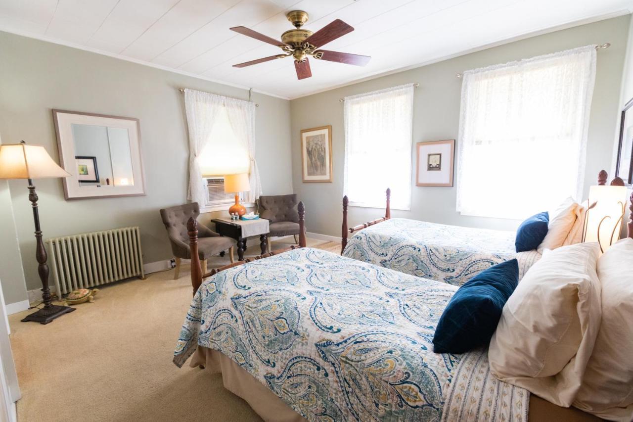 Waybury Inn East Middlebury Extérieur photo
